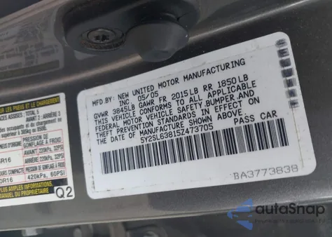 2005 Pontiac Vibe из США, поврежденный, VIN 5Y2SL63815Z473705
